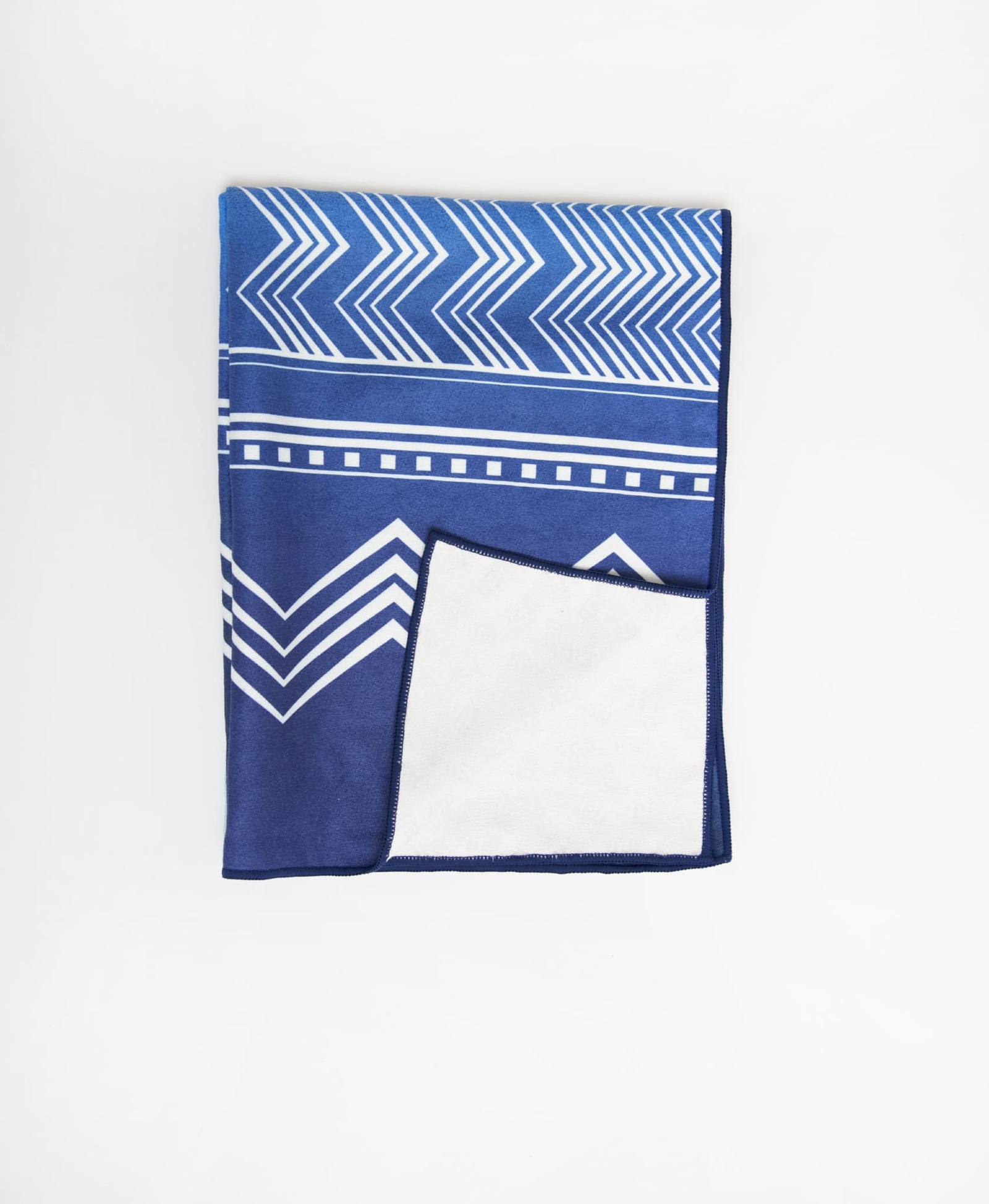 The Yune Yoga Towel - Image 5
