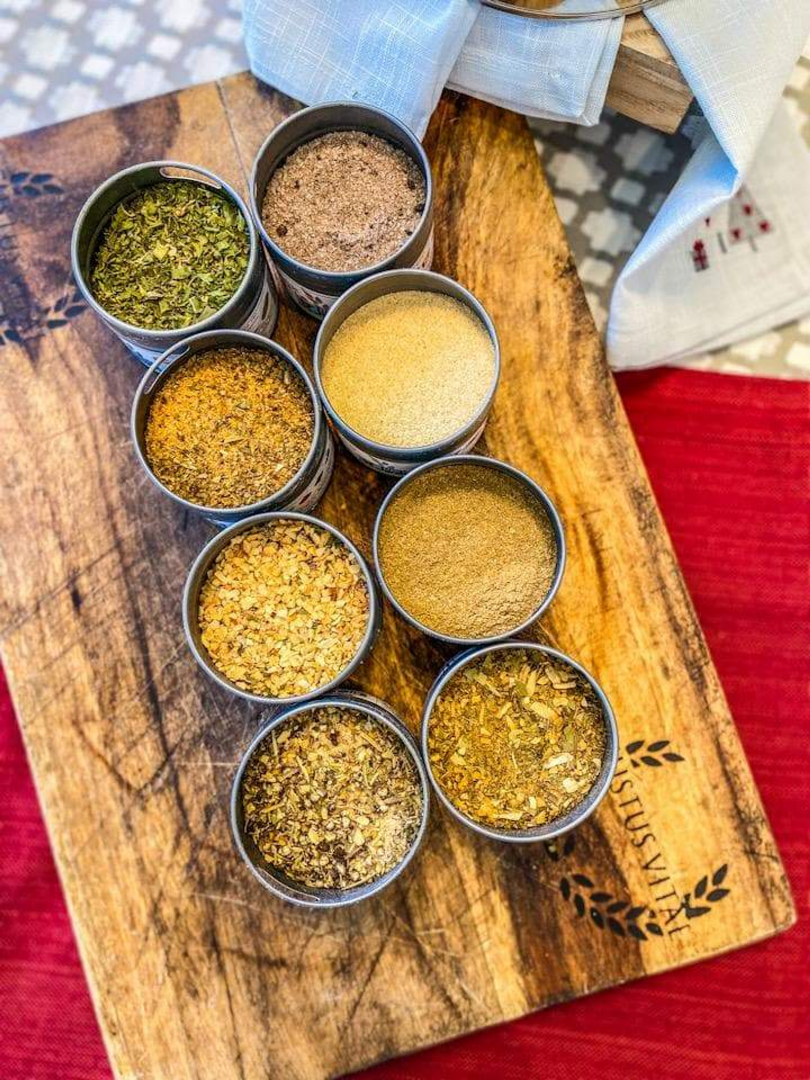 Fancy Proteins & Truffled Sides Luxury Gift Pack | 8 Gourmet Seasonings & Salts In A Handsome Gift Tin - Image 5